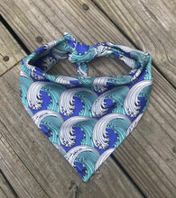Load image into Gallery viewer, Dog Bandana: &quot;North Shore&quot; (Tie on &amp; Over the Collar)
